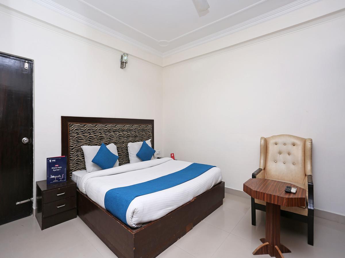 Oyo 10425 Queens Pearl Inn Dehradun Bagian luar foto