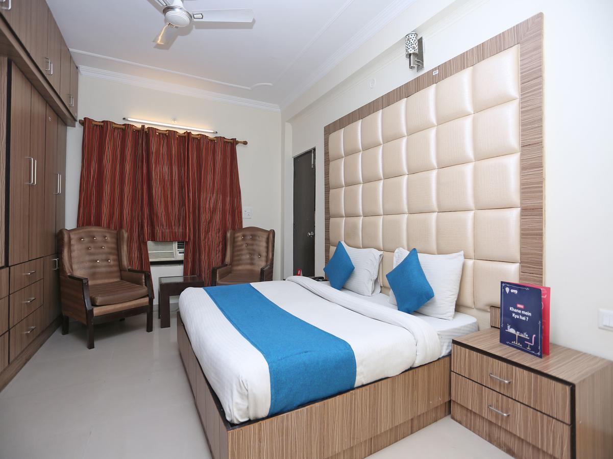Oyo 10425 Queens Pearl Inn Dehradun Bagian luar foto