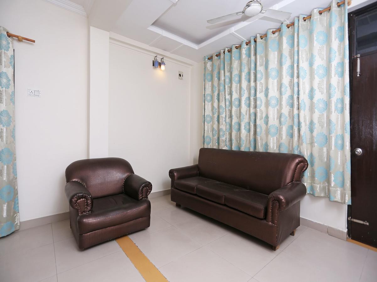 Oyo 10425 Queens Pearl Inn Dehradun Bagian luar foto