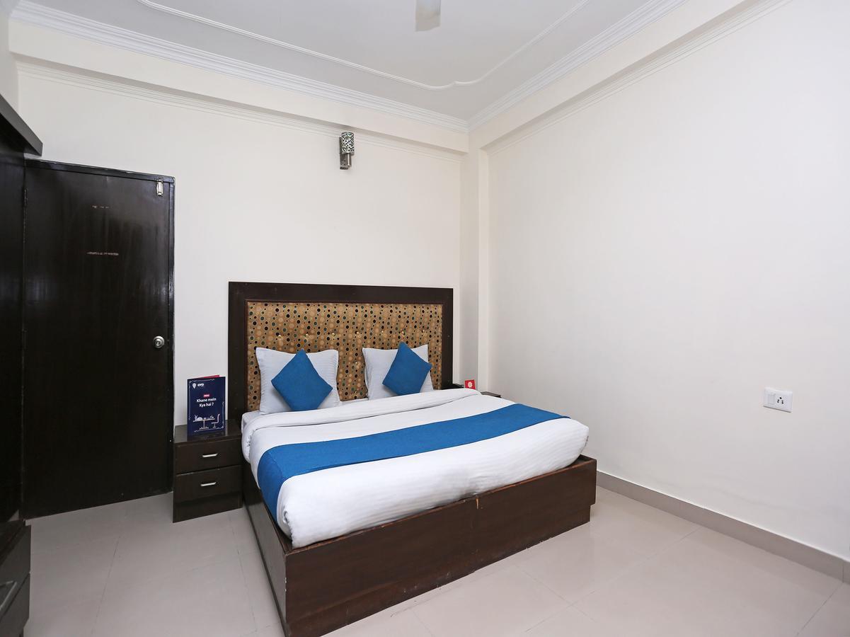 Oyo 10425 Queens Pearl Inn Dehradun Bagian luar foto